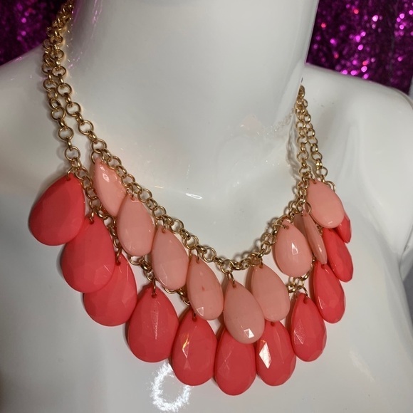 TEARDROP necklace - Picture 3 of 5